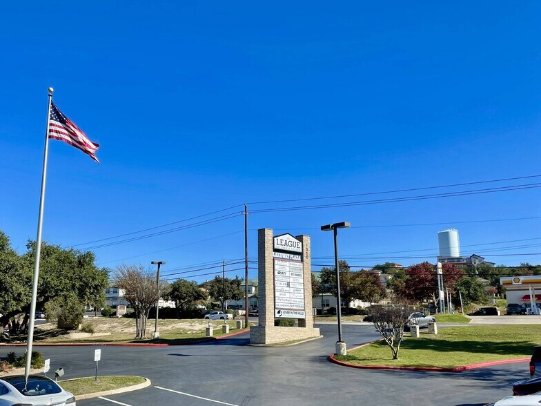 More Photos Of 1310 Ranch Road 620 N, Lakeway Unknown For Lease