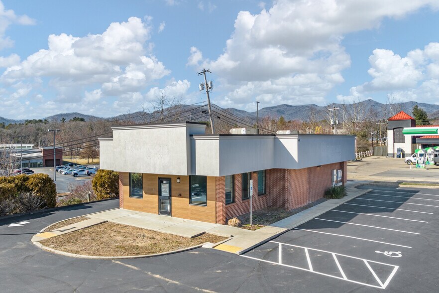 Primary Photo Of 510 NC Highway 9, Black Mountain Fast Food For Lease