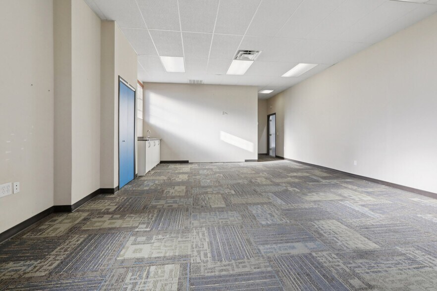 More Photos Of 16-18 Van Wettering, Hackensack Warehouse For Lease