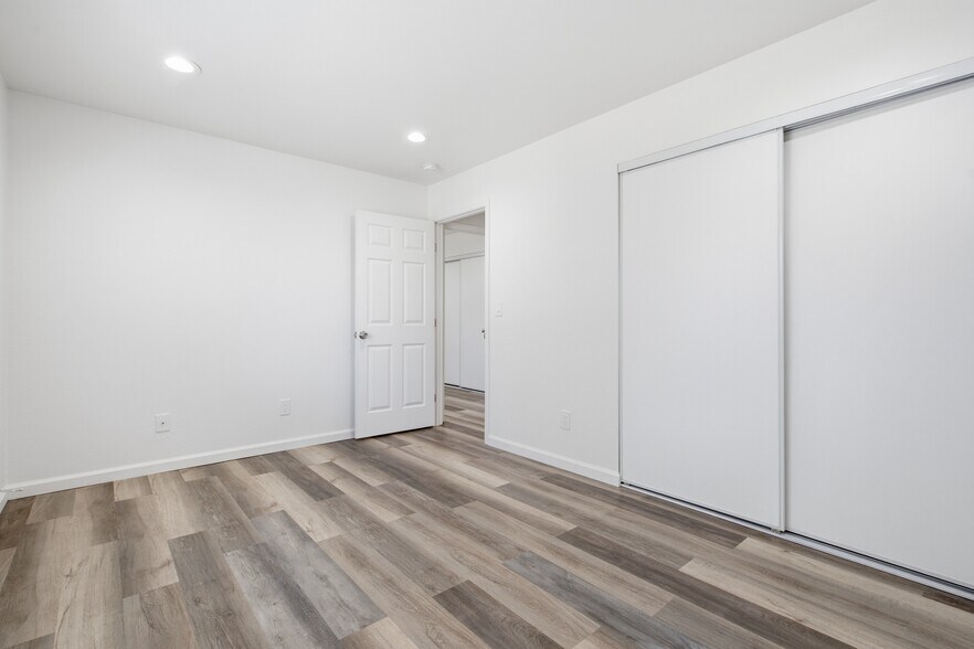 More Photos Of 1895 San Vincente Dr, Concord Apartments For Sale