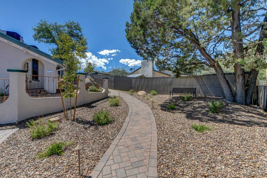 More Photos Of 1490 W Gurley St, Prescott Apartments For Sale