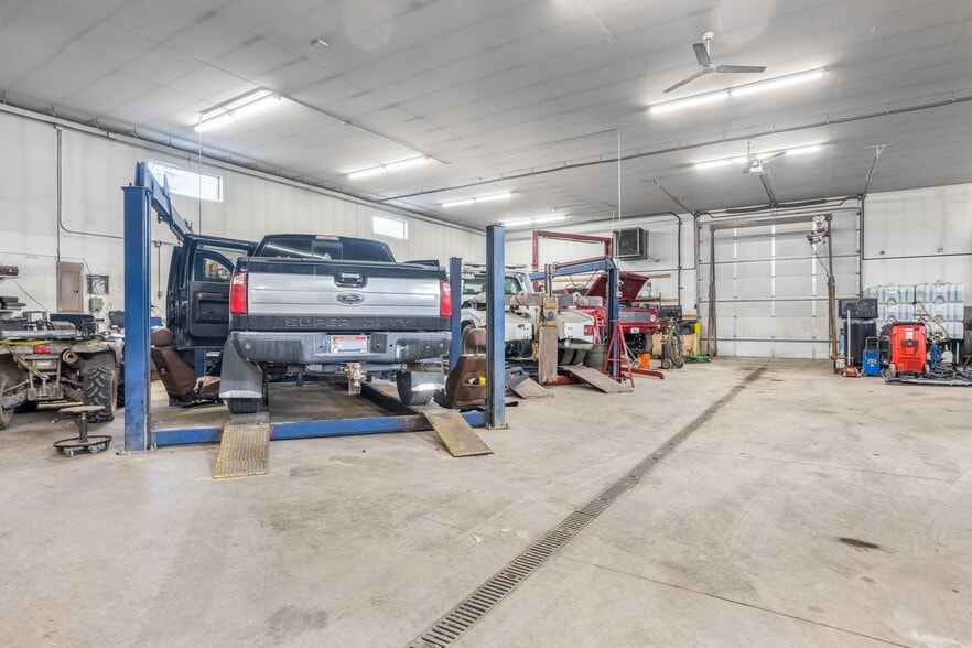More Photos Of 707 W Maple St, Pocatello Warehouse For Sale