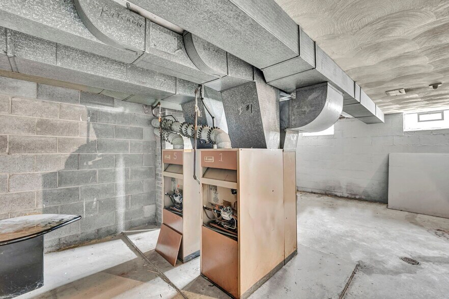 More Photos Of 885 S Green Rd, Cleveland Apartments For Sale