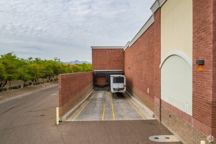More Photos Of 5045 W Baseline Rd, Laveen Storefront For Lease