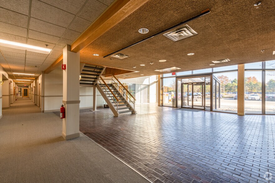 More Photos Of 153 andover St, Danvers Light Distribution For Sale