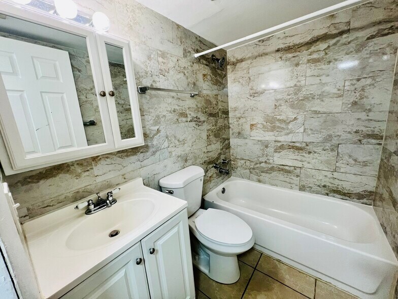 More Photos Of 2035 Alpine Rd, Clearwater Apartments For Sale