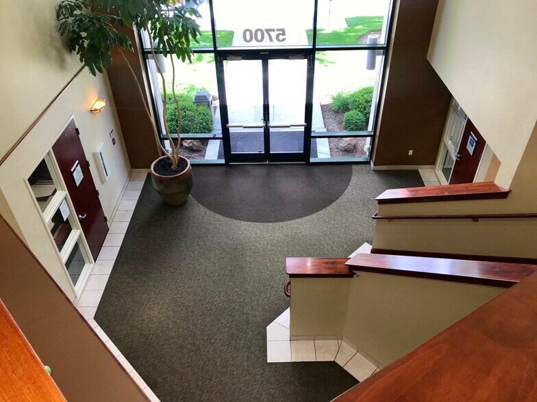 More Photos Of 5700 E Franklin Rd, Nampa Office For Lease