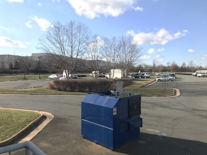 More Photos Of 21770 Beaumeade Cir, Ashburn Industrial For Sale