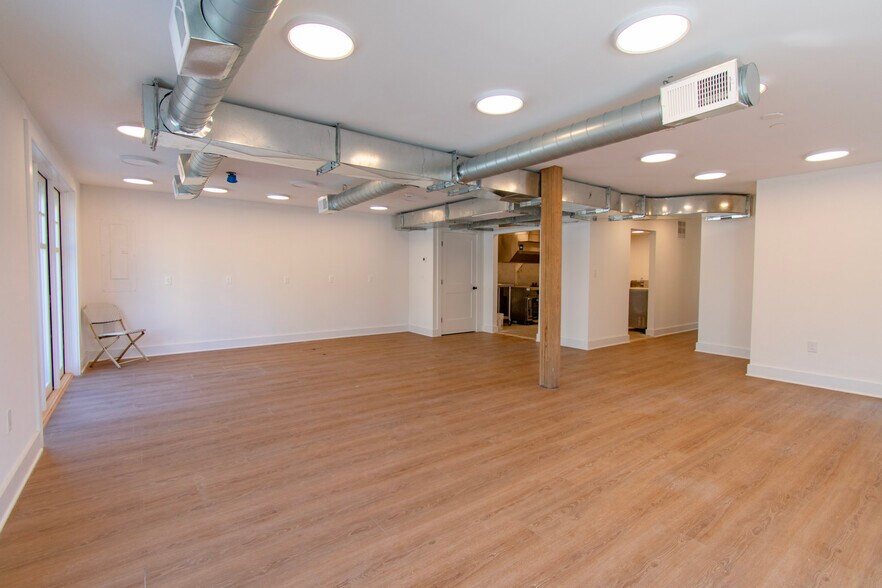 More Photos Of 103 Fremont St, Saint Michaels Storefront Retail Residential For Lease