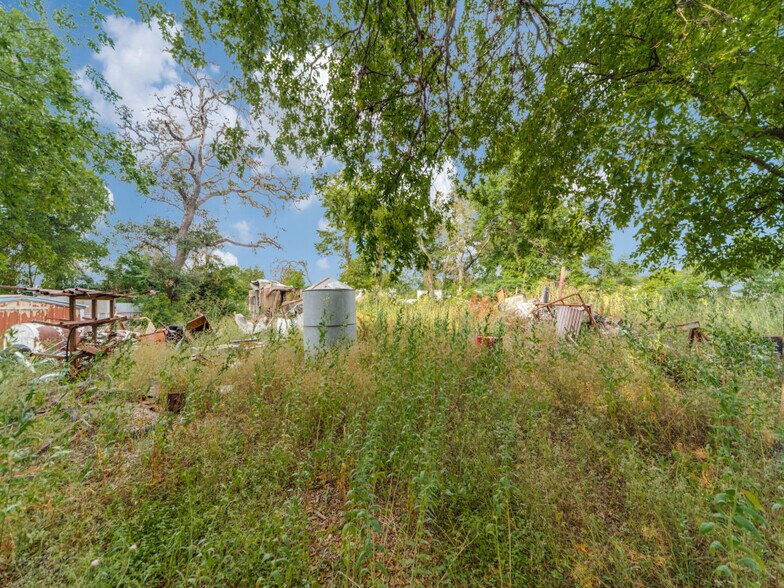 More Photos Of 40175 Interstate 10 W, Boerne Industrial For Sale