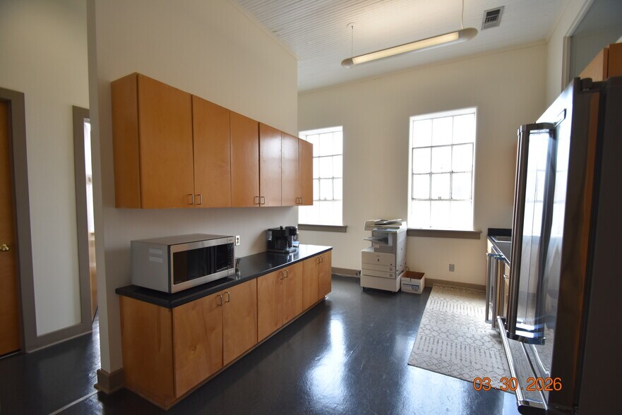 More Photos Of 101 W Front Street, Greenwood Office For Sale