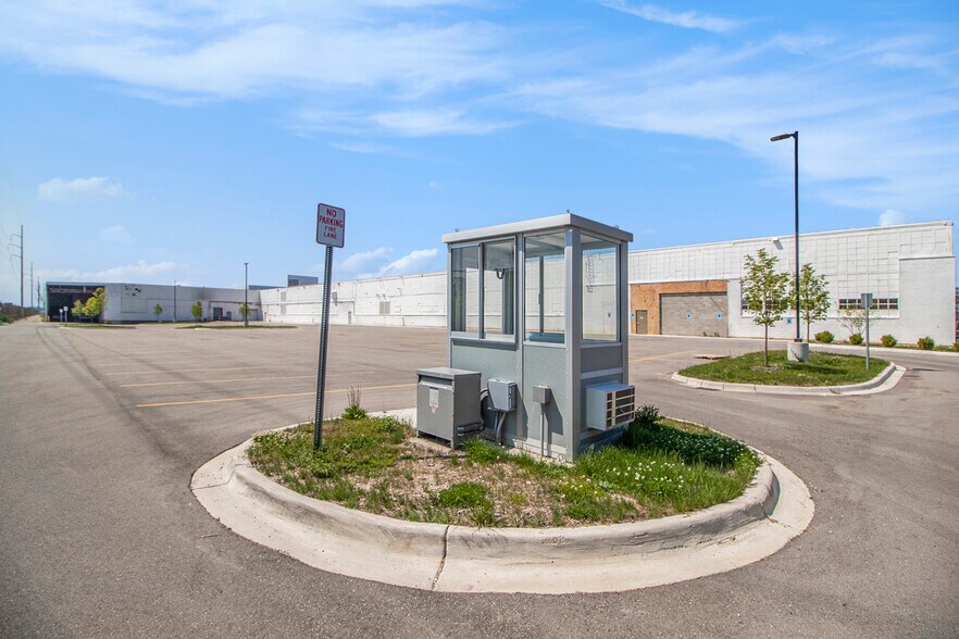 More Photos Of 12601 Southfield Rd, Detroit Unknown For Lease