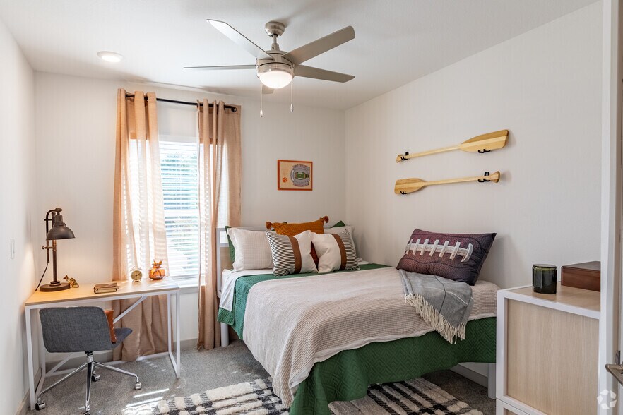 More Photos Of 894 Tiger Blvd, Clemson Apartments For Lease