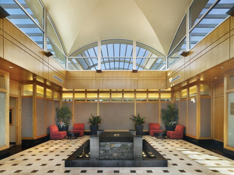 More Photos Of 747 Constitution Dr, Exton Office For Lease