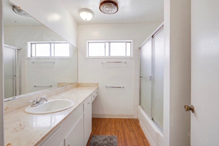 More Photos Of 3444 Emerald St, Torrance Apartments For Sale