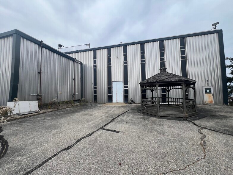 More Photos Of 6515 Steubenville Pike, Pittsburgh Manufacturing For Sale
