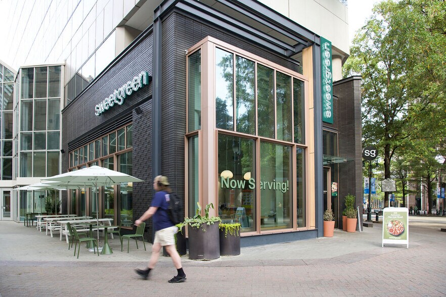 More Photos Of 101 N Tryon St, Charlotte Office For Lease