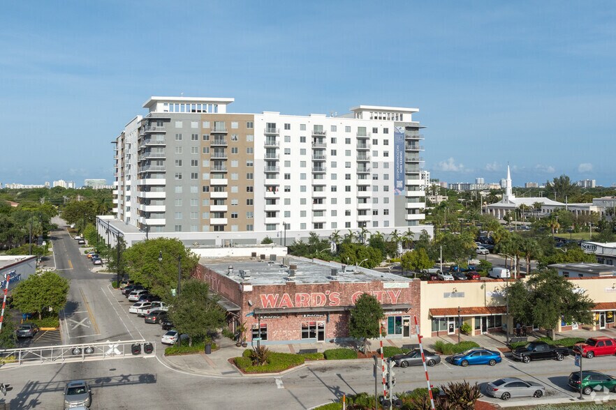 More Photos Of 200 NE 1st Ave, Pompano Beach Apartments For Lease