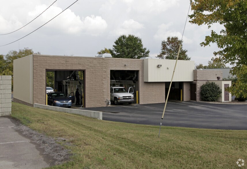 More Photos Of 7008 Westbelt Dr, Nashville Manufacturing For Lease