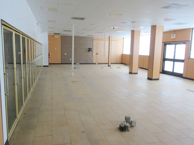 More Photos Of 898 NE Alsbury Blvd, Burleson Convenience Store For Sale
