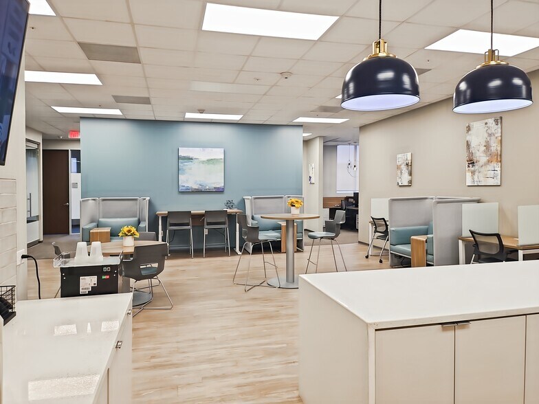 More Photos Of 525 Woodland Square Blvd, Conroe Coworking Space