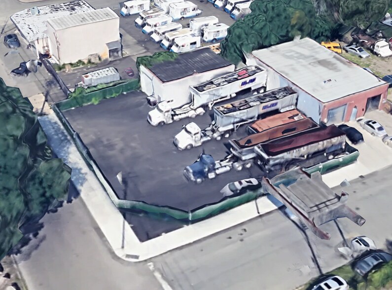 More Photos Of 267 Merritt Ave, Wyandanch Warehouse For Lease