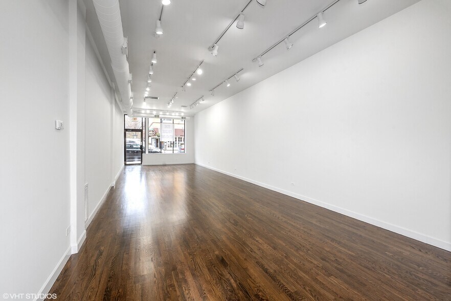 Primary Photo Of 2460-2468 N Clark St, Chicago Storefront For Lease