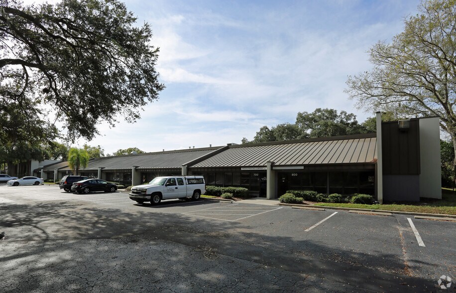 More Photos Of 6710 Benjamin Rd, Tampa Light Distribution For Lease