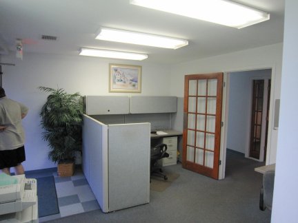 More Photos Of 2911 Douglas Dr, Bossier City Light Distribution For Lease