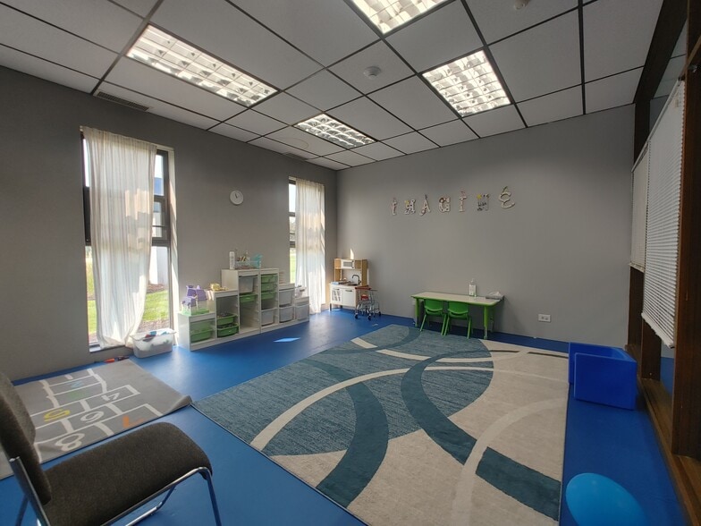 More Photos Of 5540 W 111th St, Oak Lawn Medical For Lease