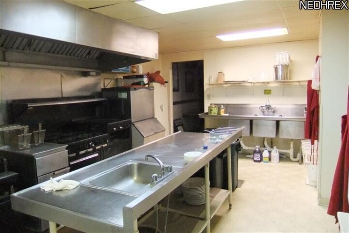 More Photos Of 7830 Olde 8 Rd, Macedonia Restaurant For Sale