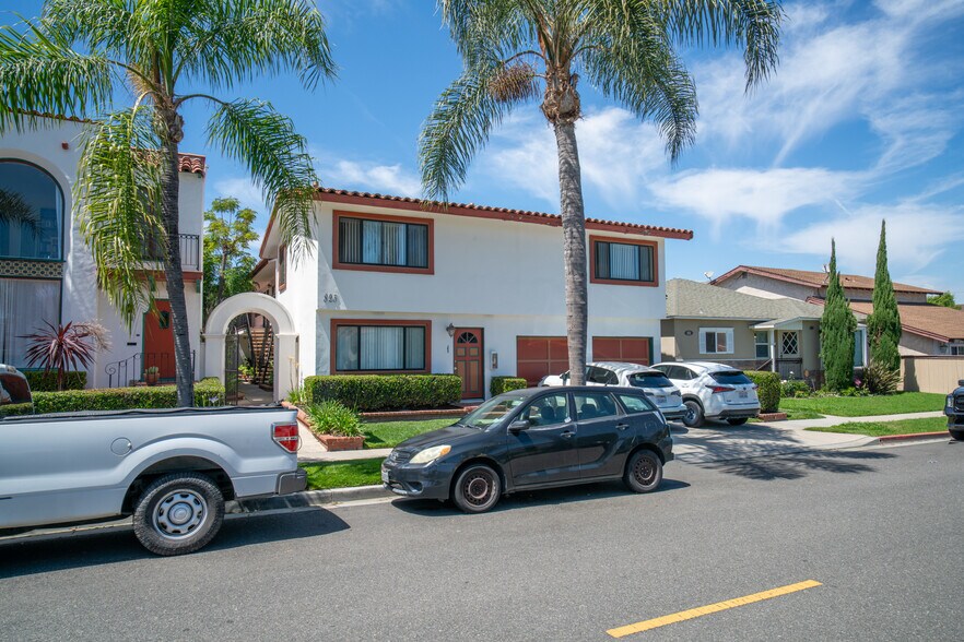 More Photos Of 825 Roswell Ave, Long Beach Apartments For Sale