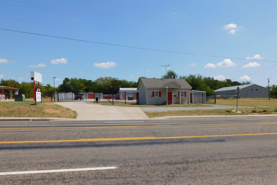 More Photos Of 5012 N FM 1417, Denison Self Storage For Lease