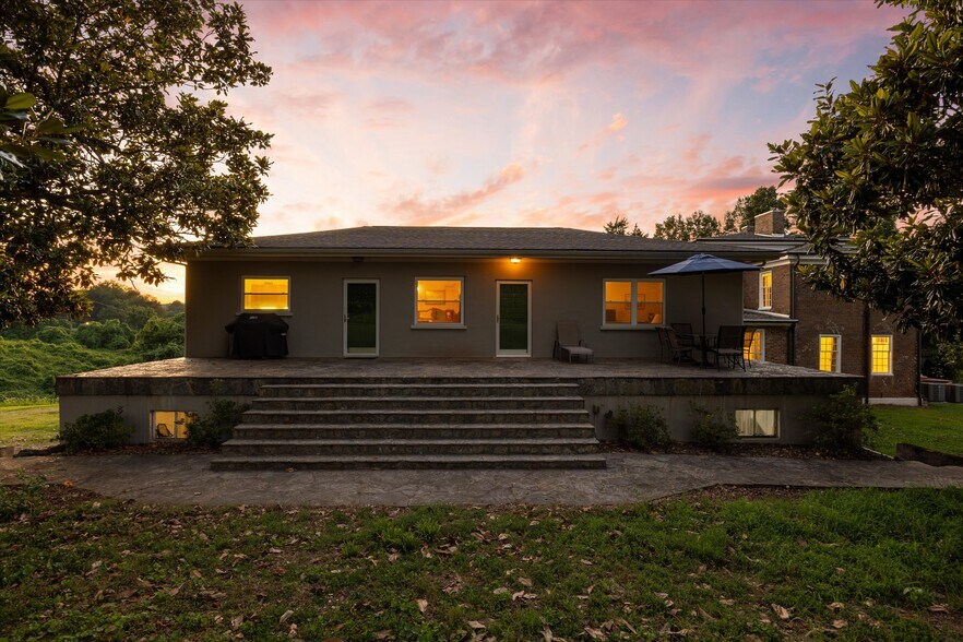 More Photos Of 129-131 Elizabeth St, Athens Lodge Meeting Hall For Sale