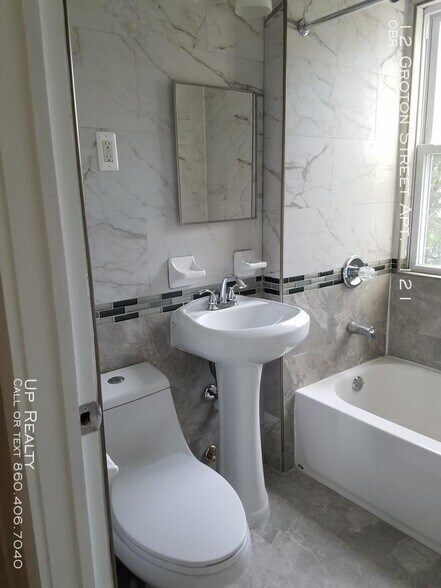 More Photos Of 12-16 Groton St, Hartford Apartments For Sale