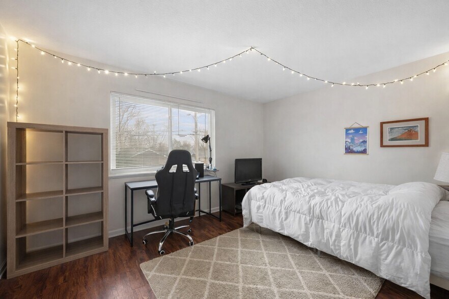 More Photos Of 540 W College St, Oberlin Apartments For Sale