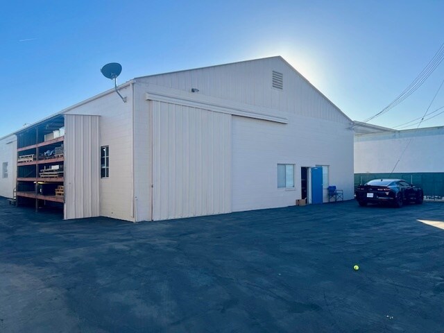 More Photos Of 10332 Rush St, El Monte Warehouse For Sale