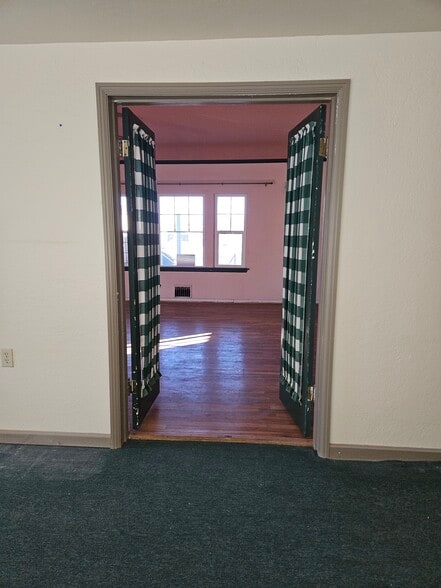 More Photos Of 1431 W Thatcher Blvd, Safford General Retail For Sale