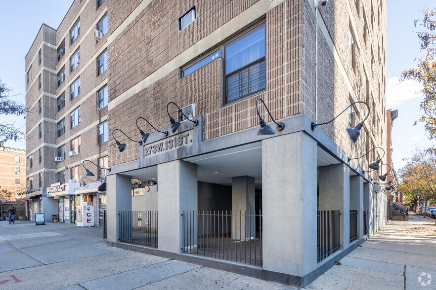 More Photos Of 2450 Frederick Douglass Blvd, New York Apartments For Lease