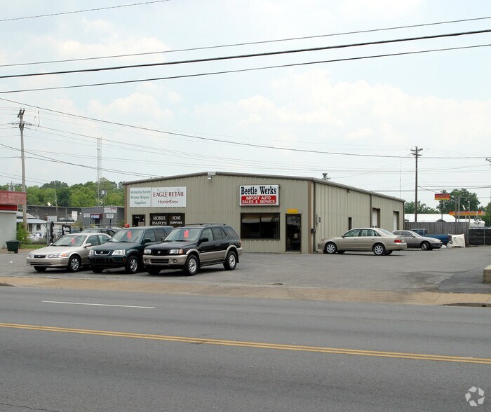 More Photos Of 321 S Cumberland St, Lebanon Auto Repair For Sale