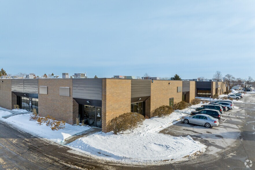 More Photos Of 1270 Eagan Industrial Rd, Eagan Unknown For Lease