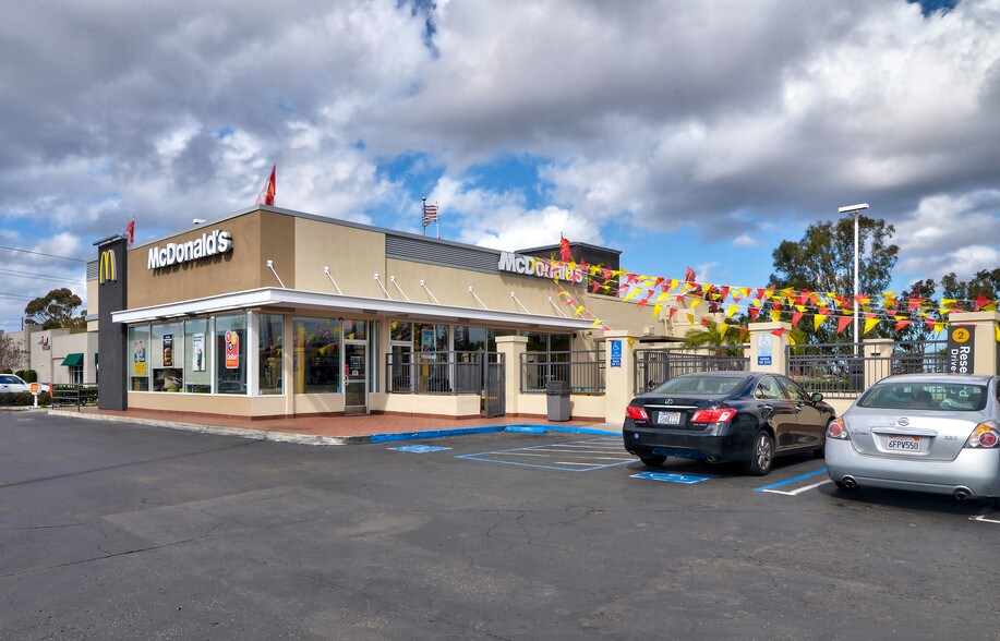 More Photos Of 4840 Shawline St, San Diego Unknown For Lease