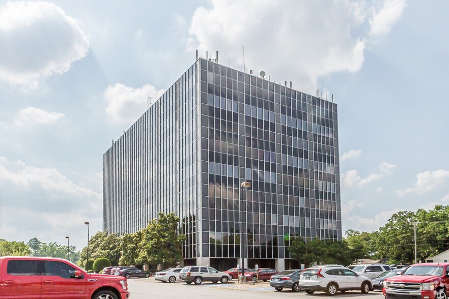 More Photos Of 1501 N University Ave, Little Rock Office For Lease