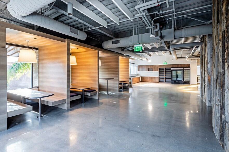 More Photos Of 1515 E Orangewood Ave, Anaheim Office For Sale