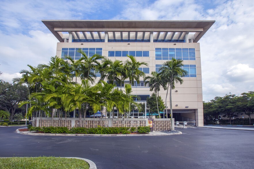 Primary Photo Of 3105 NW 107th Ave, Doral Office For Lease
