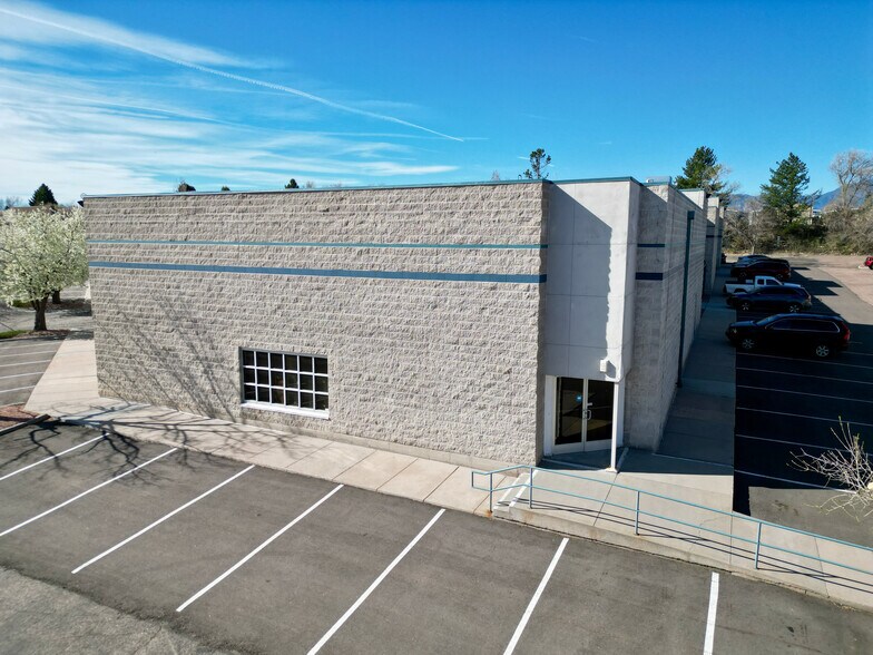 More Photos Of 4745 Town Center Dr, Colorado Springs Distribution For Lease
