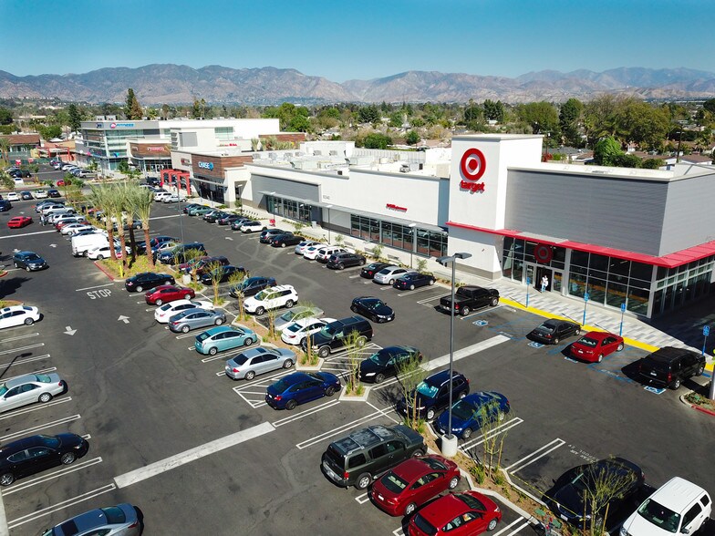More Photos Of 10340 Sepulveda Blvd, Mission Hills General Retail For Lease