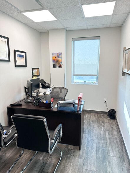 Primary Photo Of 23-25 31st St, Astoria Medical For Lease