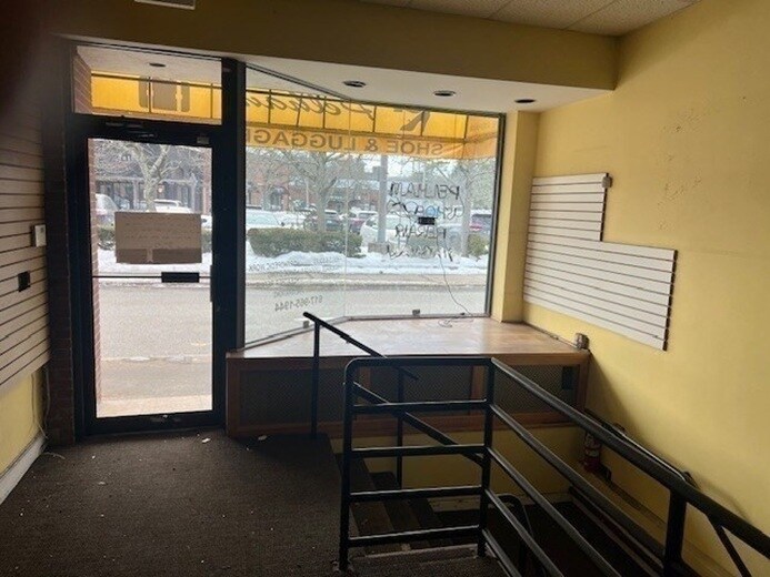 More Photos Of 21 Pelham St, Newton General Retail For Sale