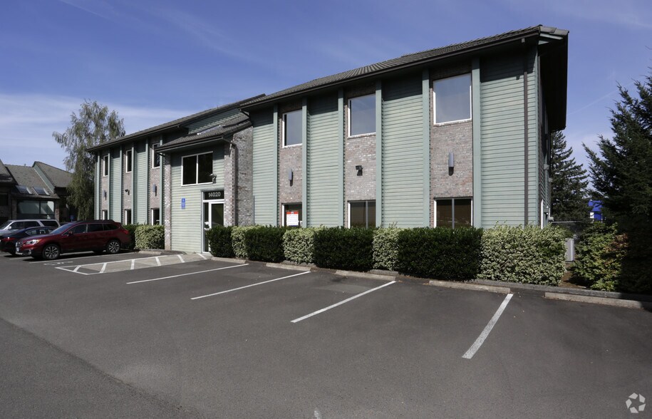 More Photos Of 14000-14020 SE Johnson Rd, Oak Grove Office For Lease